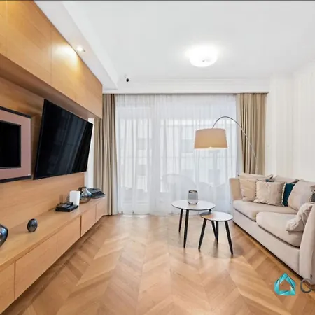 Apartament Silver House *** One דירה *